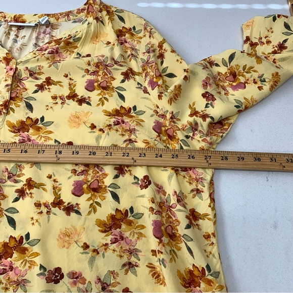 D & Co Top Woman 3X Yellow Floral  Pop Over Lightweight 3/4 Sleeve Casual Work - Picture 9 of 10